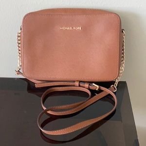 Michael Kors Jet Set East West cross body bag